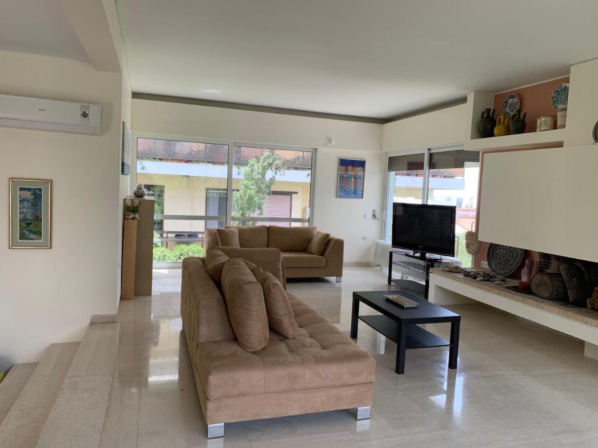 Oasis Exclusive Apartment @ Athenian Riviera Luaran gambar